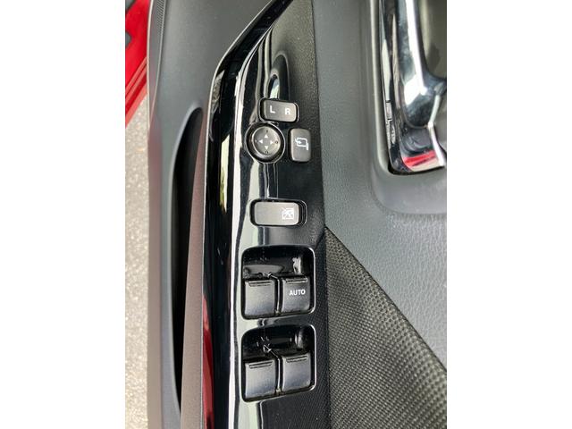 ワゴンＲスティングレー Ｔ　ナビ　純正アルミホイール　キーレス　フォグライト　オートライト　オートエアコン　ステアリングスイッチ　電動格納式ミラー　アイドリングストップ　アクセサリーソケット　助手席シートアンダーボックス（46枚目）