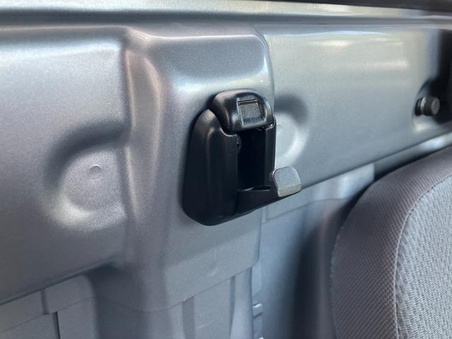ハイゼットトラック スタンダード ラジオ オートライト 3方開 マニュアルエアコン アクセサリーソケット マニュアルレベリング機能(39枚目)