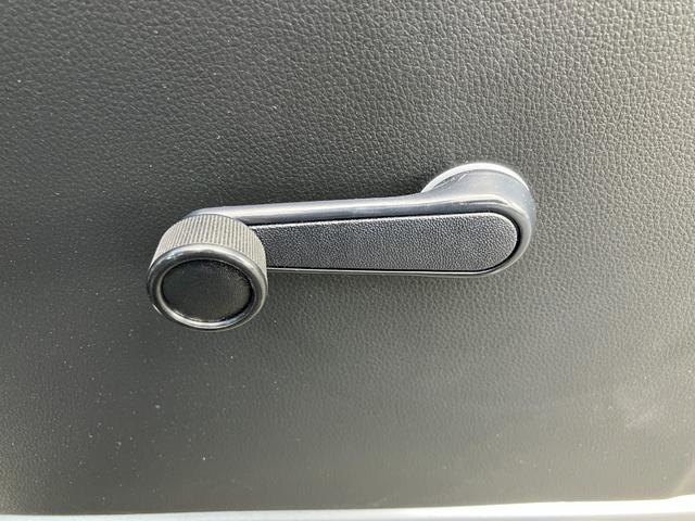 ハイゼットトラック スタンダード ラジオ オートライト 3方開 マニュアルエアコン アクセサリーソケット マニュアルレベリング機能(44枚目)