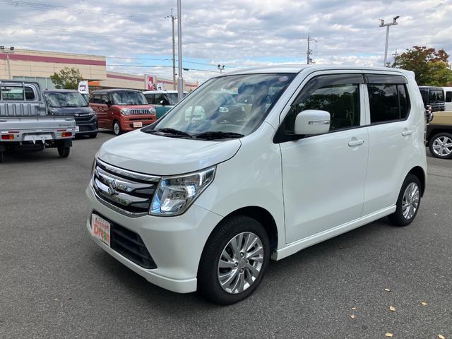ワゴンＲ ＦＺ　ナビ　衝突被害軽減ブレーキ　純正アルミホイール　ステアリングスイッチ　前席シートヒーター　オートエアコン　スマートキー　アイドリングストップ　横滑り防止機能　マニュアルレベリング機能　電動格納式ミラー（6枚目）