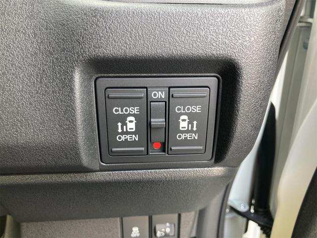 N-BOXカスタム ターボ 両側電動スライドドア クリアランスソナー レーンアシスト オートライト スマートキー アイドリングストップ 電動格納ミラー シートヒーター CVT ESC チップアップシート(5枚目)