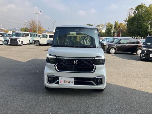 N-BOXカスタム ターボ 両側電動スライドドア クリアランスソナー レーンアシスト オートライト スマートキー アイドリングストップ 電動格納ミラー シートヒーター CVT ESC チップアップシート(6枚目)