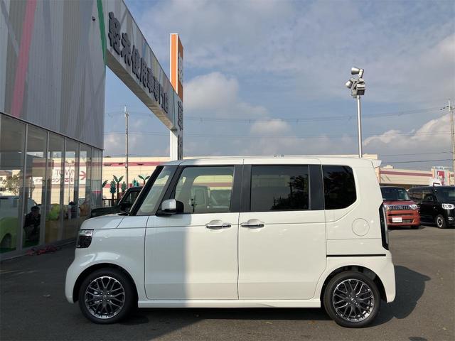 N-BOXカスタム ターボ 両側電動スライドドア クリアランスソナー レーンアシスト オートライト スマートキー アイドリングストップ 電動格納ミラー シートヒーター CVT ESC チップアップシート(9枚目)