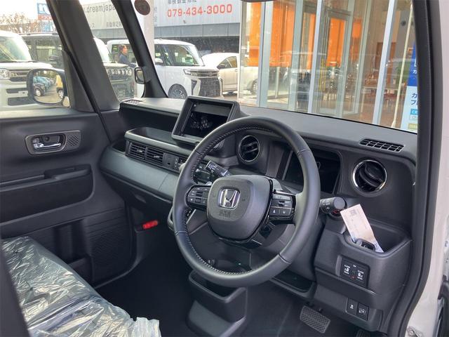 N-BOXカスタム ターボ 両側電動スライドドア クリアランスソナー レーンアシスト オートライト スマートキー アイドリングストップ 電動格納ミラー シートヒーター CVT ESC チップアップシート(22枚目)