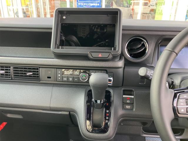 N-BOXカスタム ターボ 両側電動スライドドア クリアランスソナー レーンアシスト オートライト スマートキー アイドリングストップ 電動格納ミラー シートヒーター CVT ESC チップアップシート(34枚目)