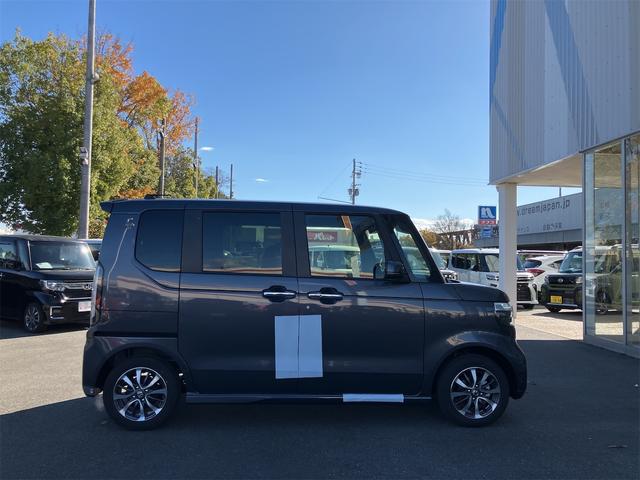 ホンダ N-BOXカスタム 8枚目