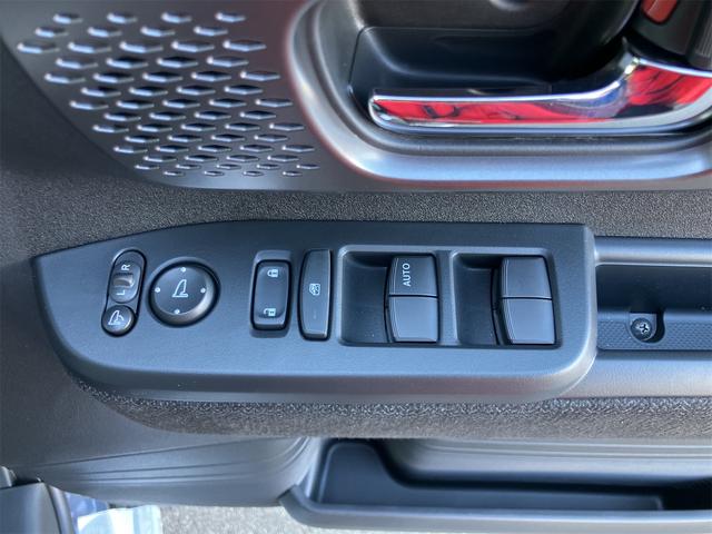 ホンダ N-BOXカスタム 36枚目