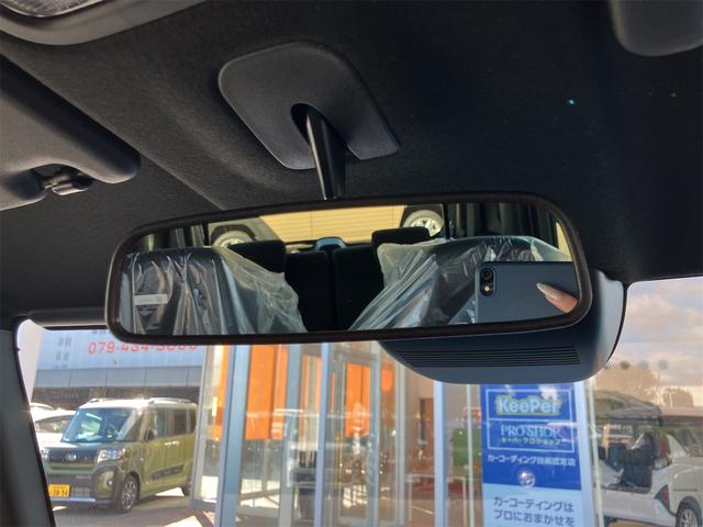 ホンダ N-BOXカスタム 49枚目