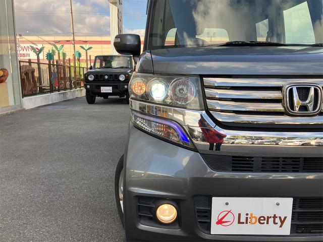 Ｎ－ＢＯＸカスタム Ｇ・Ｌパッケージ　ＥＴＣ　両側スライド・片側電動　オートライト　スマートキー　アイドリングストップ　電動格納ミラー　ベンチシート　ＣＶＴ　ＥＳＣ　ＣＤ　ミュージックプレイヤー接続可　チップアップシート　アルミホイール（22枚目）