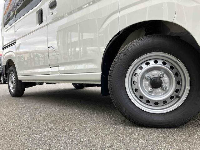 ハイゼットカーゴ DX CVT 衝突被害軽減システム クリアランスソナー 両側スライドドア キーレスエントリー アイドリングストップ オートライト エアコン パワーウィンドウ 運転席エアバッグ(25枚目)