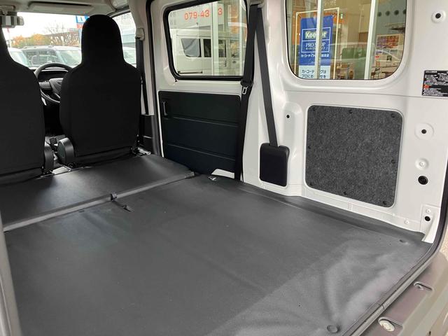 ハイゼットカーゴ DX CVT 衝突被害軽減システム クリアランスソナー 両側スライドドア キーレスエントリー アイドリングストップ オートライト エアコン パワーウィンドウ 運転席エアバッグ(43枚目)