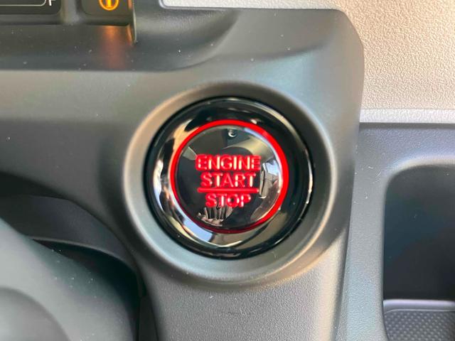 Ｎ－ＢＯＸ ベースグレード　バックカメラ　両側スライド・片側電動　クリアランスソナー　オートクルーズコントロール　オートライト　スマートキー　アイドリングストップ　電動格納ミラー　シートヒーター　ベンチシート　ＣＶＴ　ＡＢＳ（10枚目）