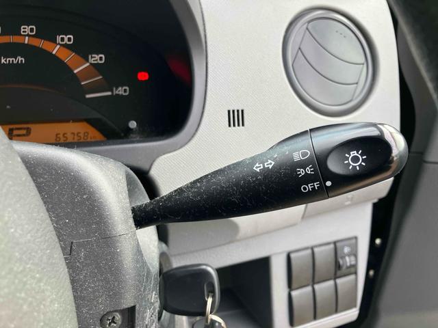 ワゴンＲ ＦＸリミテッド　ＥＴＣ　キーレスエントリー　電動格納ミラー　ベンチシート　ＡＴ　ＣＤ　ＵＳＢ　エアコン　パワーウィンドウ（11枚目）