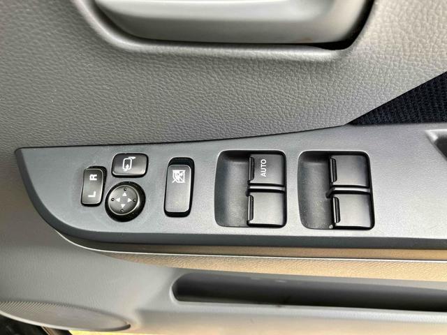 ワゴンＲ ＦＸリミテッド　ＥＴＣ　キーレスエントリー　電動格納ミラー　ベンチシート　ＡＴ　ＣＤ　ＵＳＢ　エアコン　パワーウィンドウ（13枚目）