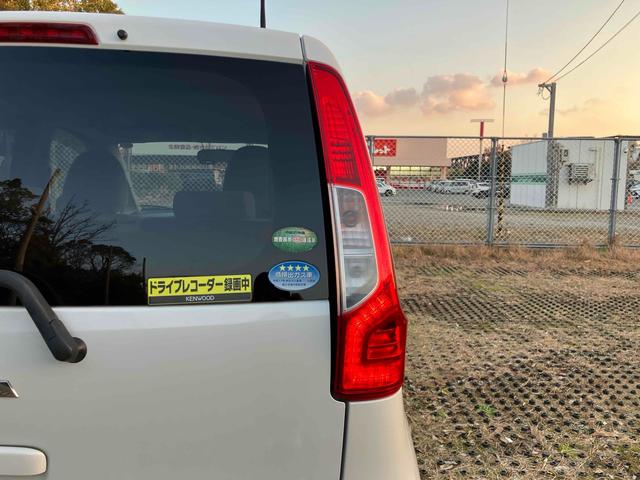 eKワゴン E 運転席シートヒーター キーレスエントリー 電動格納ミラー シートヒーター ベンチシート CVT ESC CD USB エアコン パワーステアリング パワーウィンドウ(26枚目)