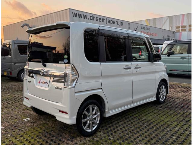 タント カスタムＸ　スマートセレクションＳＡ　ＥＴＣ　バックカメラ　両側スライド・片側電動　ナビ　ＴＶ　衝突被害軽減システム　オートライト　スマートキー　アイドリングストップ　電動格納ミラー　ベンチシート　ＣＶＴ　ＥＳＣ（12枚目）