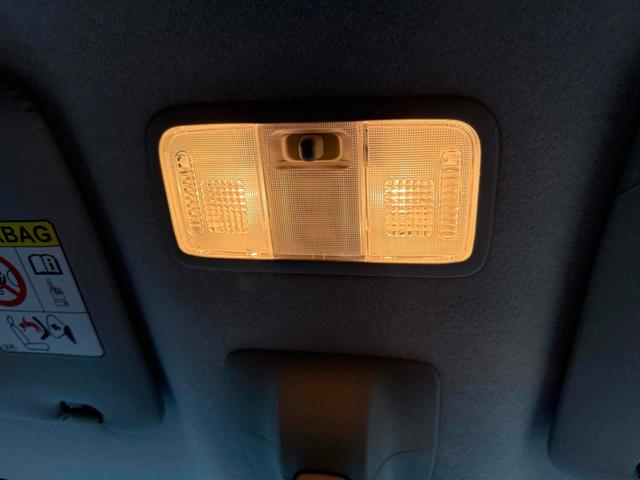 タント カスタムＸ　スマートセレクションＳＡ　ＥＴＣ　バックカメラ　両側スライド・片側電動　ナビ　ＴＶ　衝突被害軽減システム　オートライト　スマートキー　アイドリングストップ　電動格納ミラー　ベンチシート　ＣＶＴ　ＥＳＣ（46枚目）