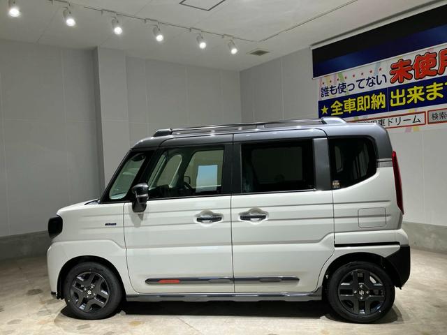 スペーシアギア ハイブリッドＸＺ　両側電動スライドドア　クリアランスソナー　オートクルーズコントロール　レーンアシスト　衝突被害軽減システム　オートライト　ＬＥＤヘッドランプ　ヘッドライトウォッシャー　スマートキー（9枚目）