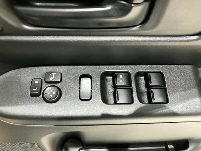 スペーシアギア ハイブリッドＸＺ　両側電動スライドドア　クリアランスソナー　オートクルーズコントロール　レーンアシスト　衝突被害軽減システム　オートライト　ＬＥＤヘッドランプ　ヘッドライトウォッシャー　スマートキー（39枚目）