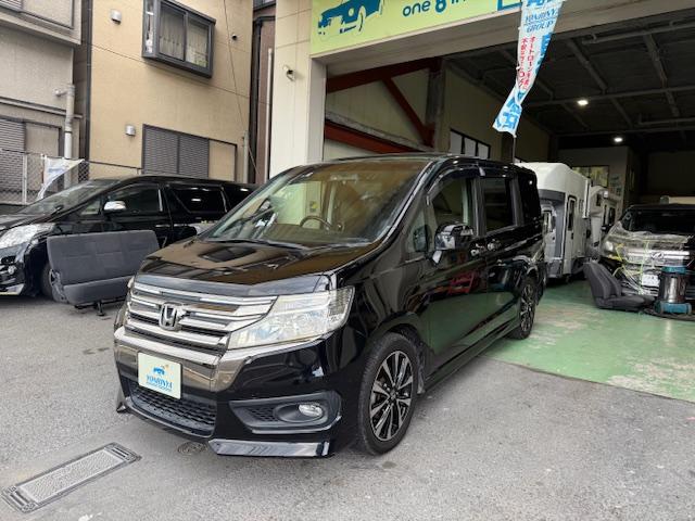 ステップワゴンスパーダ Ｚ　クールスピリット　インターナビ　セレクション　純正ナビＤＶＤ地デジバックカメラＥＴＣクルコン両側パワスラハーフレザーウィンカーミラーパドルシフト純正ＡＷスマートキー（8枚目）