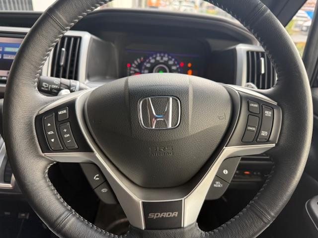 ステップワゴンスパーダ Ｚ　クールスピリット　インターナビ　セレクション　純正ナビＤＶＤ地デジバックカメラＥＴＣクルコン両側パワスラハーフレザーウィンカーミラーパドルシフト純正ＡＷスマートキー（26枚目）