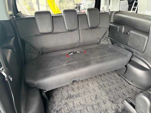 ステップワゴンスパーダ Ｚ　クールスピリット　インターナビ　セレクション　純正ナビＤＶＤ地デジバックカメラＥＴＣクルコン両側パワスラハーフレザーウィンカーミラーパドルシフト純正ＡＷスマートキー（37枚目）