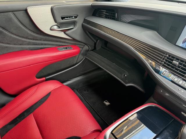 ＬＳ ＬＳ５００　Ｆスポーツ　ＷＡＬＤエアロマフラー２２ＡＷ純正ナビ地デジＢｌｕｅｔｏｏｔｈ全方位サンルーフＥＴＣマークレビンソンＴＺドラレコレーダーデジタルインナーミラーシートエアコン運転走行支援（41枚目）