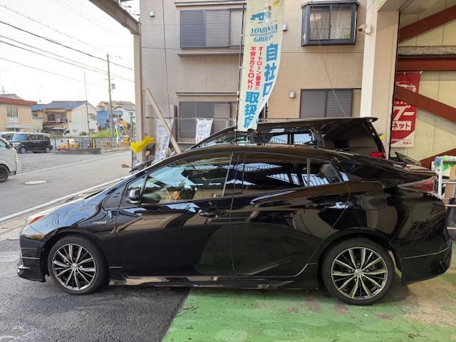 プリウス Sセーフティプラス モデリスタエアロ社外AW大画面ナビDVD地デジBluetoothバックカメラETC駐車アシストLEDライトクルコン走行支援(9枚目)