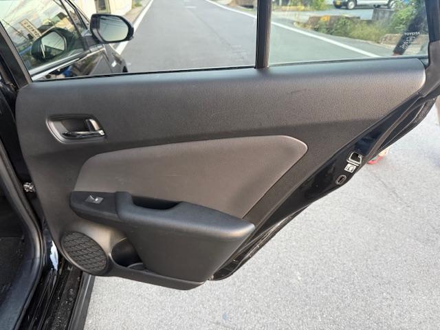 プリウス Sセーフティプラス モデリスタエアロ社外AW大画面ナビDVD地デジBluetoothバックカメラETC駐車アシストLEDライトクルコン走行支援(35枚目)