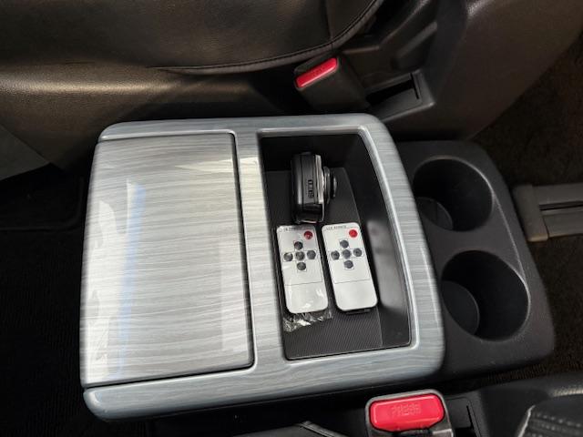 エルグランド ライダー エアロ社外AWナビ地デジバックカメラパワースライドドアPバックドアオットマンETCインテリキーフォグWサンルーフBluetooth(30枚目)