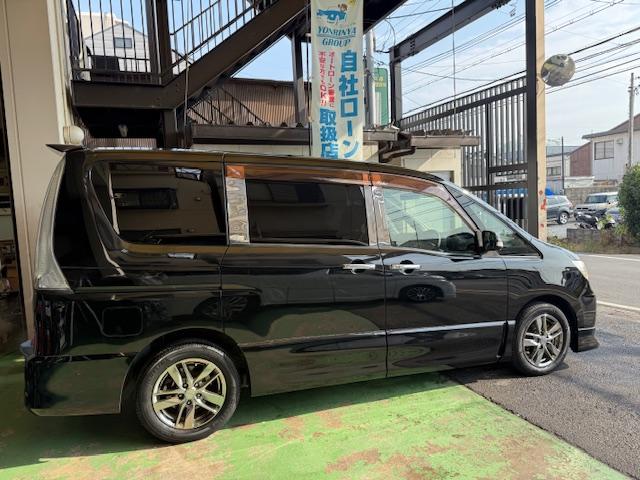 セレナ ライダー　純正ナビＤＶＤ地デジＢｌｕｅｔｏｏｔｈＥＴＣバックカメラ両側パワースライドドアＵＳＢケーブルインテリキーフォグ純正ＡＷ（10枚目）