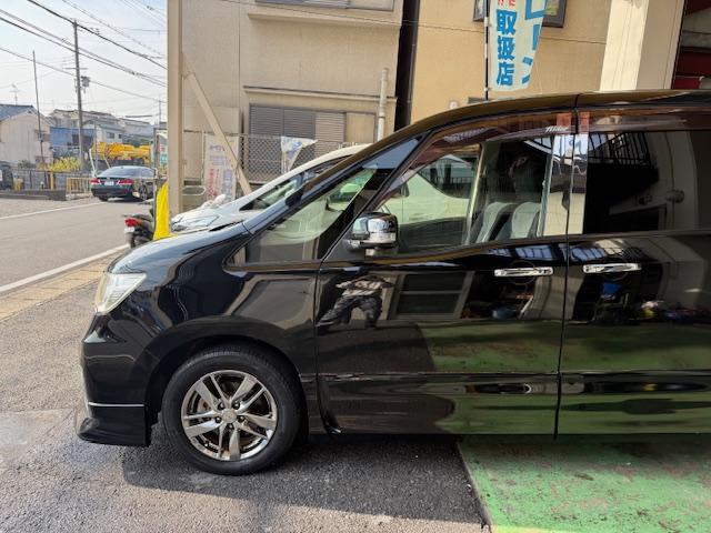 セレナ ライダー　純正ナビＤＶＤ地デジＢｌｕｅｔｏｏｔｈＥＴＣバックカメラ両側パワースライドドアＵＳＢケーブルインテリキーフォグ純正ＡＷ（15枚目）