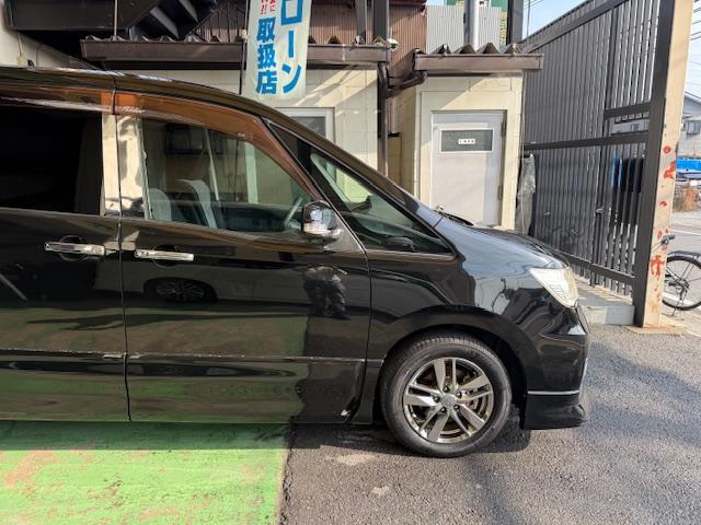 セレナ ライダー　純正ナビＤＶＤ地デジＢｌｕｅｔｏｏｔｈＥＴＣバックカメラ両側パワースライドドアＵＳＢケーブルインテリキーフォグ純正ＡＷ（18枚目）