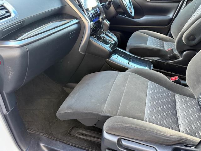 アルファード ２．５Ｓ　Ａパッケージ　ナビ地デジバックカメラＥＴＣＢｌｕｅｔｏｏｔｈ両側Ｐ後部モニタ－オットマンクルコンシステムコンソールＬＥＤライトフォグスマートキー（42枚目）