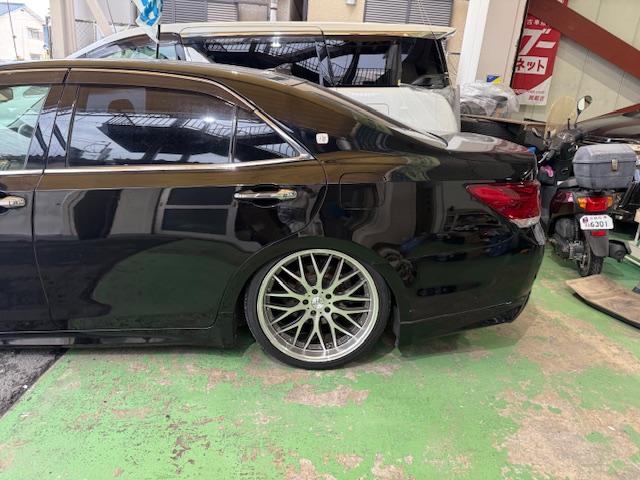 クラウン アスリートＧ　車高調社外ＡＷ黒革ＥＴＣクルコンスマートキーナビ地デジＢｌｕｅｔｏｏｔｈＢカメシートエアコンサンシェードメモリーシートフォグ黒革サンルーフ（17枚目）