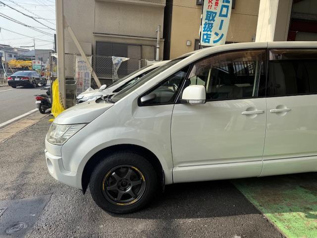 デリカＤ：５ Ｇ　パワーパッケージ　社外ＡＷカロッツェリアナビＤＶＤ地デジＢｌｕｅｔｏｏｔｈＥＴＣ両側パワースライドドアインテリキーフリップダウンモニタークルコン（15枚目）