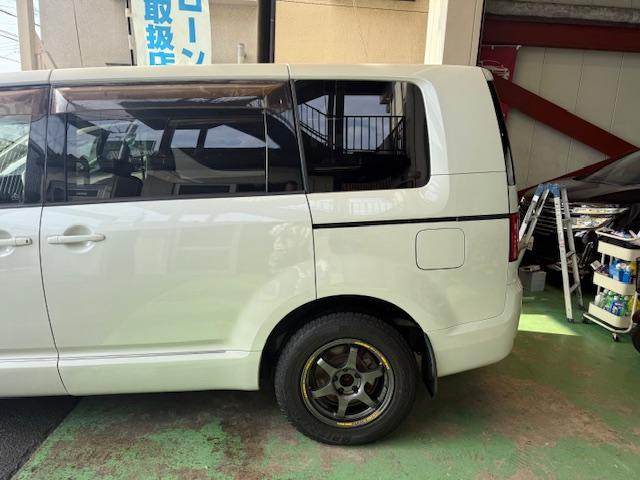 デリカＤ：５ Ｇ　パワーパッケージ　社外ＡＷカロッツェリアナビＤＶＤ地デジＢｌｕｅｔｏｏｔｈＥＴＣ両側パワースライドドアインテリキーフリップダウンモニタークルコン（16枚目）