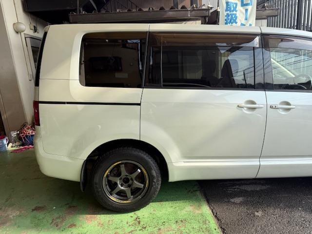 デリカＤ：５ Ｇ　パワーパッケージ　社外ＡＷカロッツェリアナビＤＶＤ地デジＢｌｕｅｔｏｏｔｈＥＴＣ両側パワースライドドアインテリキーフリップダウンモニタークルコン（17枚目）