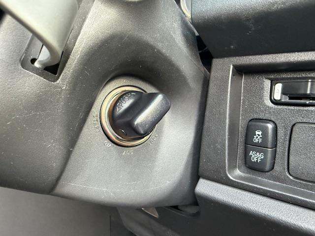 デリカＤ：５ Ｇ　パワーパッケージ　社外ＡＷカロッツェリアナビＤＶＤ地デジＢｌｕｅｔｏｏｔｈＥＴＣ両側パワースライドドアインテリキーフリップダウンモニタークルコン（28枚目）