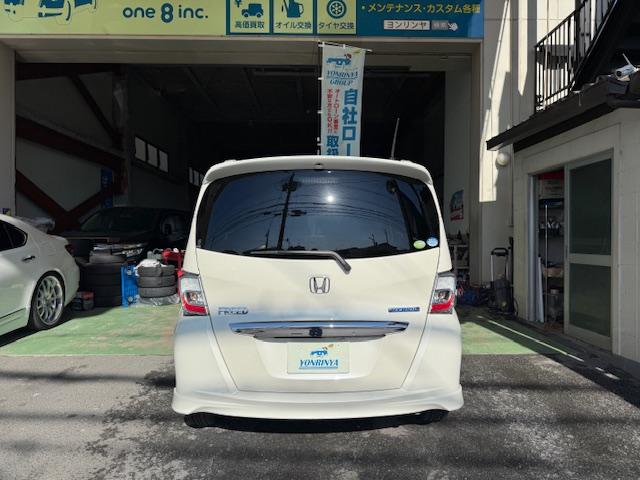 フリードハイブリッド ジャストセレクション　純正ナビＤＶＤバックカメラＥＴＣＵＳＢ両側Ｐスラハーフレザー後部モニタークルコンスマートキー純正ＡＷウィンカーミラー（13枚目）