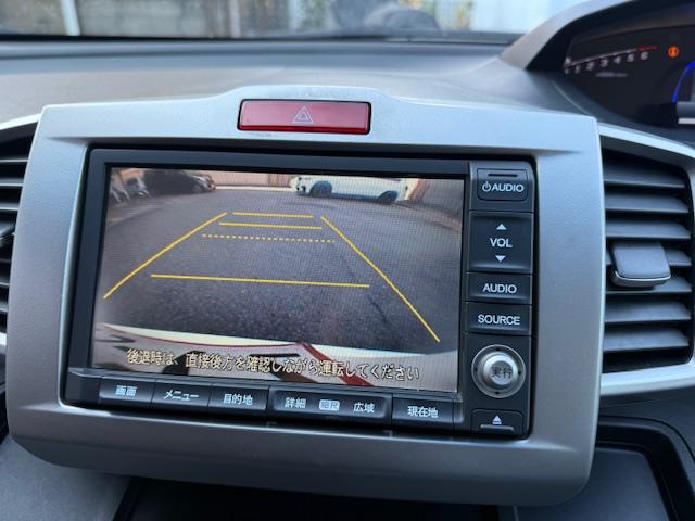 フリードハイブリッド ジャストセレクション　純正ナビＤＶＤバックカメラＥＴＣＵＳＢ両側Ｐスラハーフレザー後部モニタークルコンスマートキー純正ＡＷウィンカーミラー（24枚目）