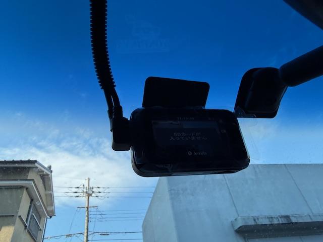 フリードハイブリッド ジャストセレクション　純正ナビＤＶＤバックカメラＥＴＣＵＳＢ両側Ｐスラハーフレザー後部モニタークルコンスマートキー純正ＡＷウィンカーミラー（32枚目）