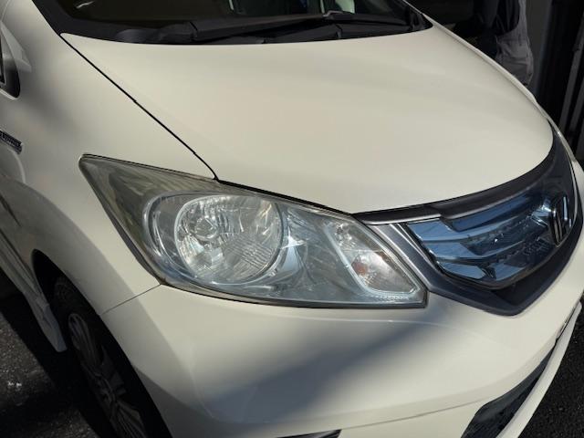 フリードハイブリッド ジャストセレクション　純正ナビＤＶＤバックカメラＥＴＣＵＳＢ両側Ｐスラハーフレザー後部モニタークルコンスマートキー純正ＡＷウィンカーミラー（45枚目）