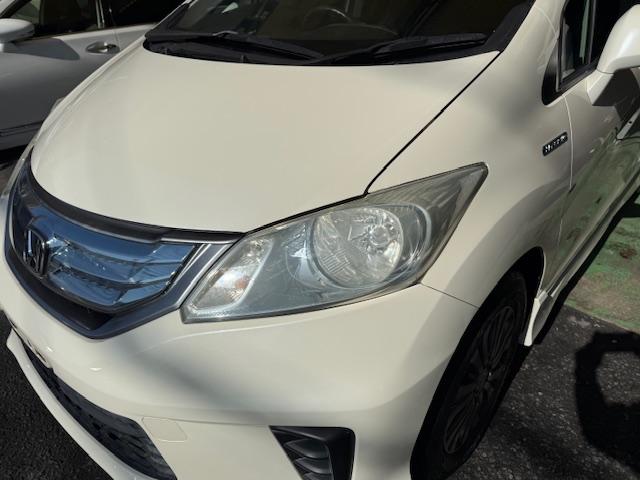 フリードハイブリッド ジャストセレクション　純正ナビＤＶＤバックカメラＥＴＣＵＳＢ両側Ｐスラハーフレザー後部モニタークルコンスマートキー純正ＡＷウィンカーミラー（46枚目）