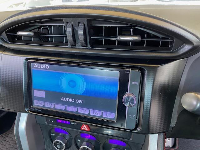 ８６ ＧＴ　社外ＡＷ車高調リアウィング純正ナビＤＶＤ地デジＢｌｕｅｔｏｏｔｈＥＴＣバックカメラスマートキーエンジンＰスタ（27枚目）