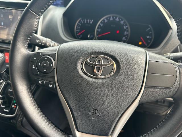 ヴォクシー ＺＳ　煌　社外ＡＷ・テール・車高調・ＴＲＤエアロ・カロッツェリアナビ・地デジ・ＤＶＤ・Ｂｌｕｅｔｏｏｔｈ・バックカメラ・ＥＴＣ・両側パワスラ・革調シート・後部モニタ・ドラレコ（26枚目）
