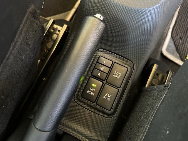 アクア Ｇ　Ｇ’ｓ　イクリプス大画面ナビ・地デジ・ＤＶＤ・バックカメラ・Ｂｌｕｅｔｏｏｔｈ・ＥＴＣ・シートヒーター・ＬＥＤ・フォグ・スマートキー・エンジンＰスタ（27枚目）