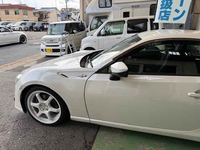 ８６ ＧＴ　社外ＡＷ・車高調・ナビ・ＤＶＤ・地デジ・Ｂｌｕｅｔｏｏｔｈ・バックカメラ・ＥＴＣ・ＵＳＢ・パドルシフト・ＨＩＤ・フォグ・スマートキー・電格納ミラー（15枚目）