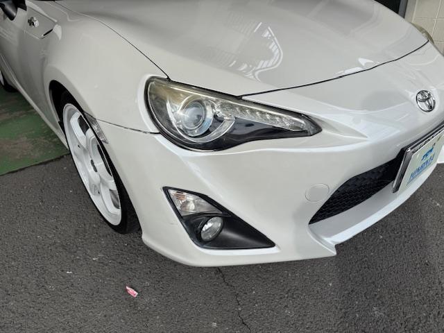 ８６ ＧＴ　社外ＡＷ・車高調・ナビ・ＤＶＤ・地デジ・Ｂｌｕｅｔｏｏｔｈ・バックカメラ・ＥＴＣ・ＵＳＢ・パドルシフト・ＨＩＤ・フォグ・スマートキー・電格納ミラー（40枚目）