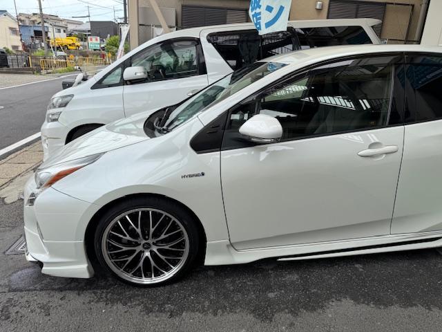 プリウス 　エアロ・社外ＡＷ・ＡＬＰＩＮＥナビ・地デジ・Ｂカメ・Ｂｌｕｅｔｏｏｔｈ・ＥＴＣ・ＬＥＤライト・シートヒーター・ウィンカーミラー・クルコン（15枚目）